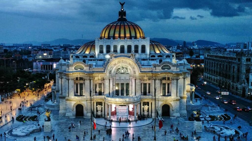 : Clubhouse , DM, ( .. 2026)